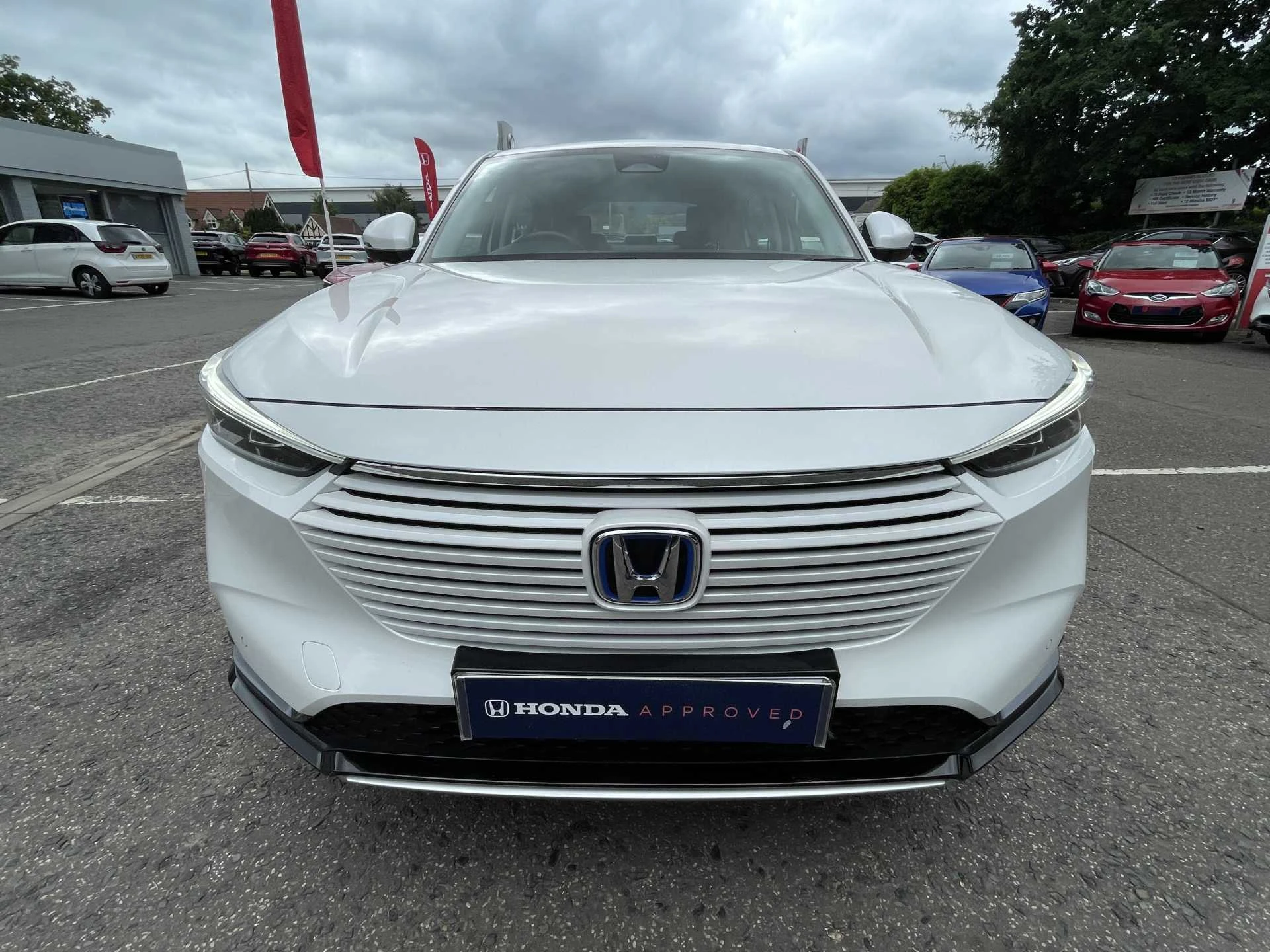 Vehicle image 6