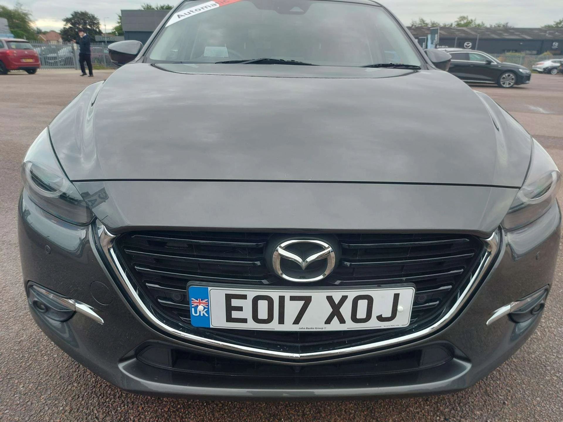 Vehicle image 6