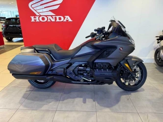 Honda GL1800 Gold Wing Listing Image