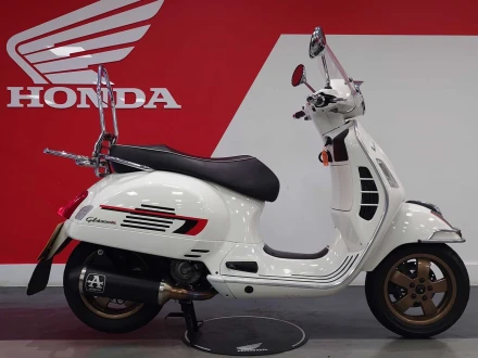 Piaggio Vespa GTS 300 Listing Image
