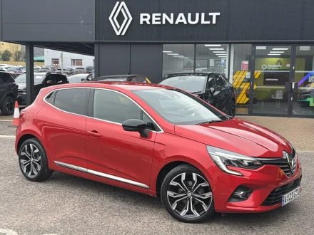 Renault Clio Listing Image