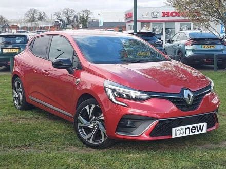 Renault Clio Listing Image