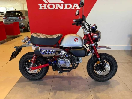 Honda Monkey Listing Image