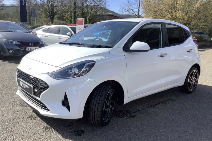 Vehicle Image - 2