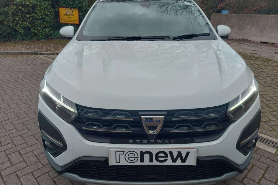 Vehicle Image - 1