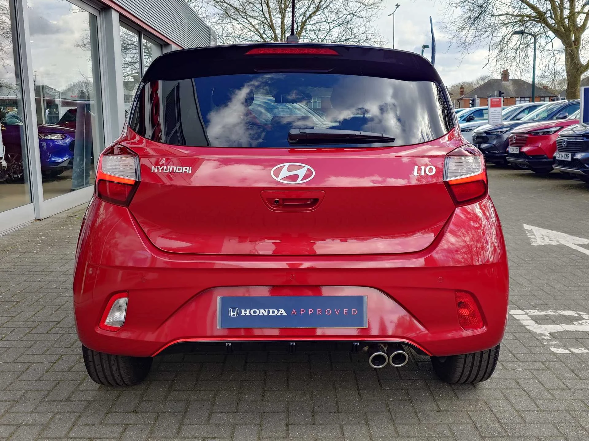 Vehicle image 7