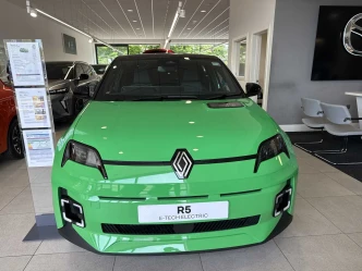 Renault 5 E-Tech electric Listing Image