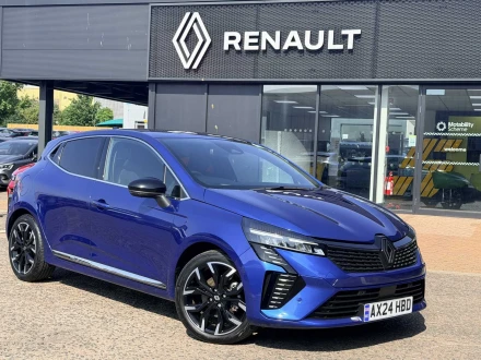 Renault Clio Listing Image
