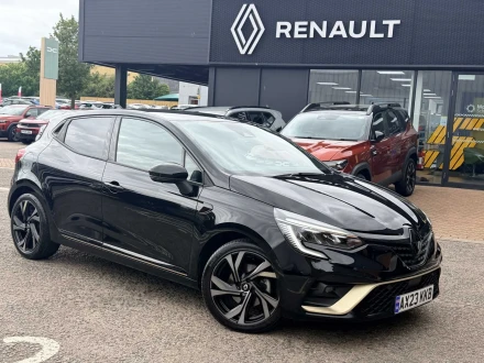 Renault Clio Listing Image