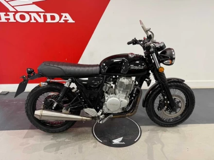 Classic 400 Listing Image