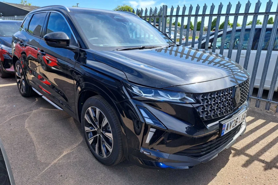 Vehicle Image - 1