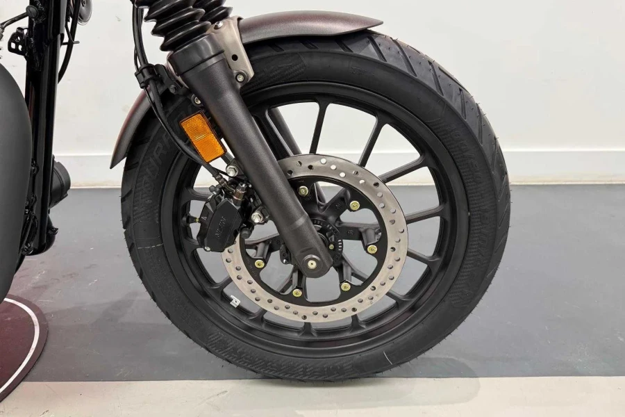 Vehicle Image - 3