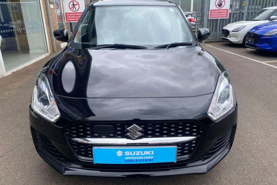 Vehicle Image - 3