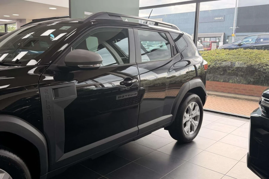 Vehicle Image - 2