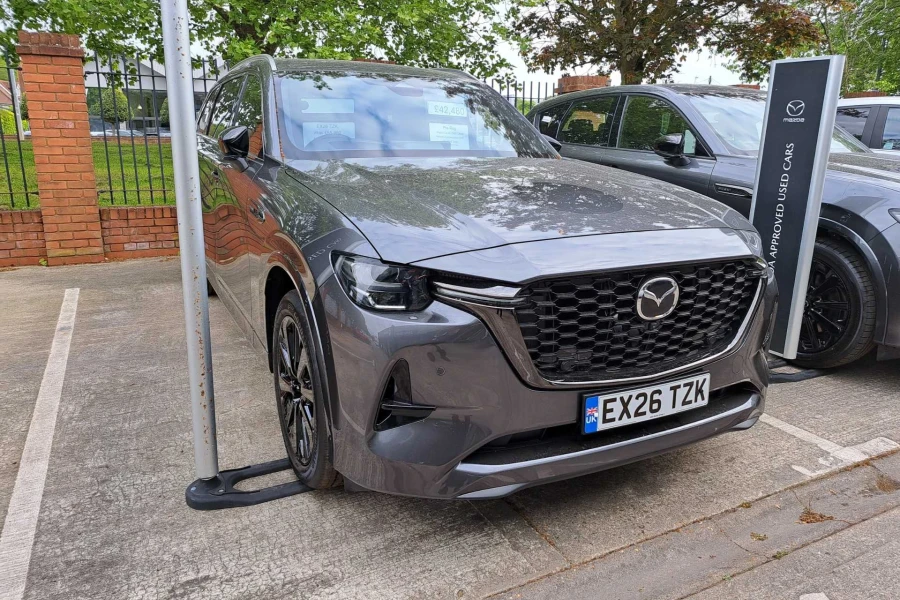 Vehicle Image - 1
