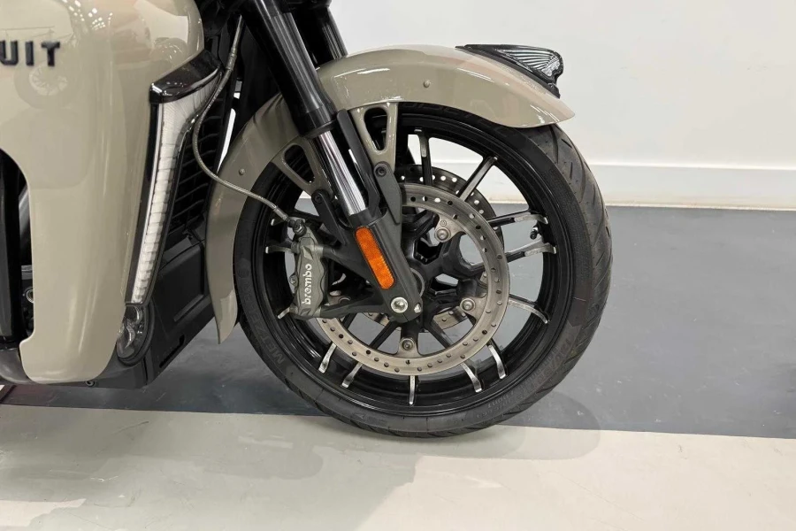 Vehicle Image - 3