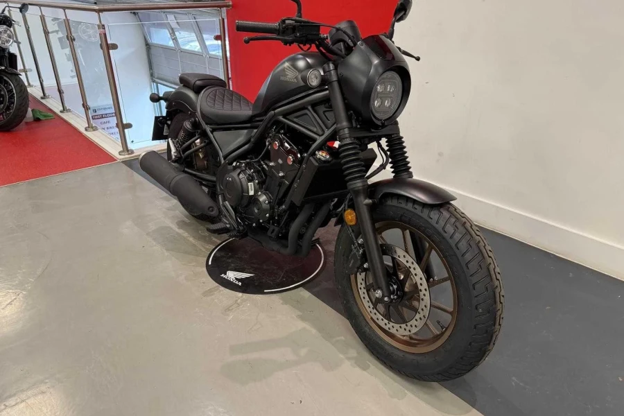Vehicle Image - 1