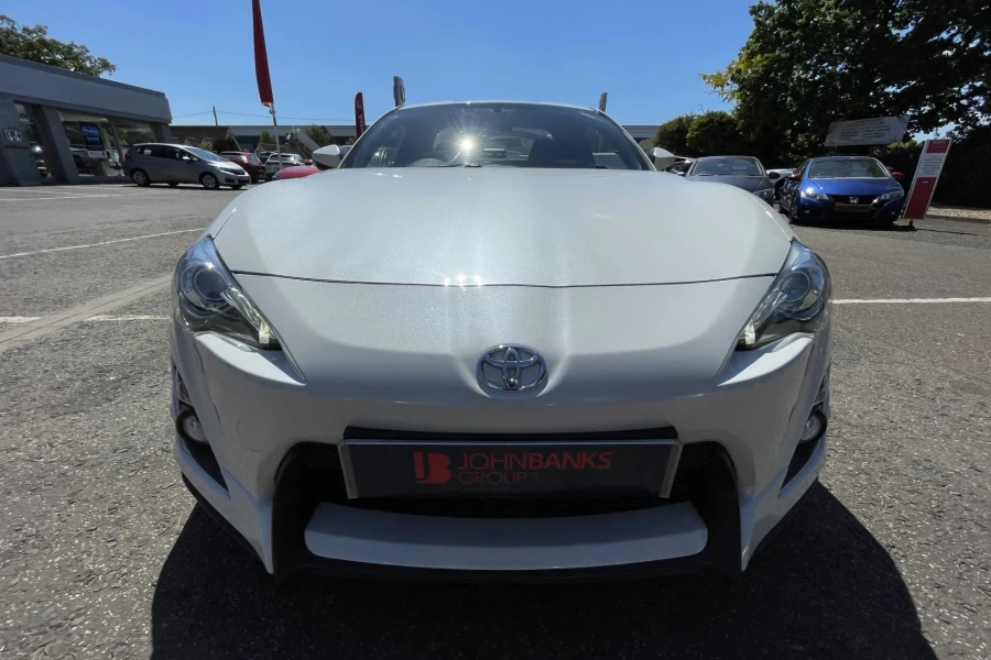 Vehicle Image - 3