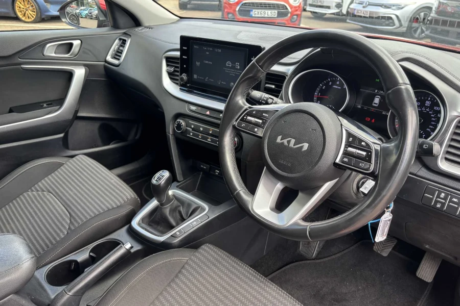 Vehicle Image - 3