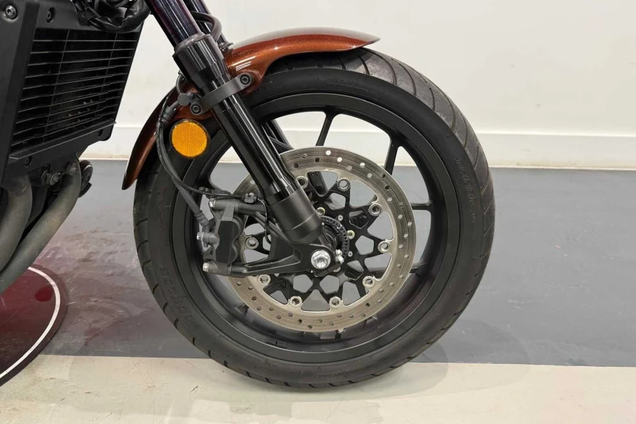 Vehicle Image - 3