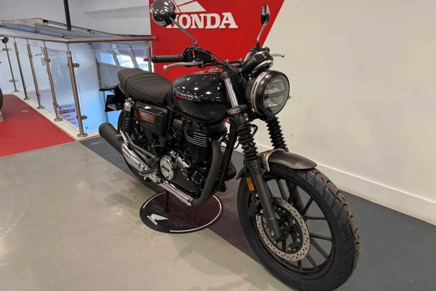 Vehicle Image - 1