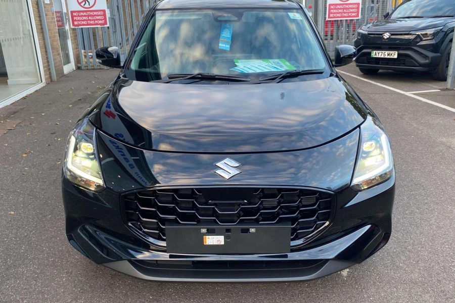 Vehicle Image - 1