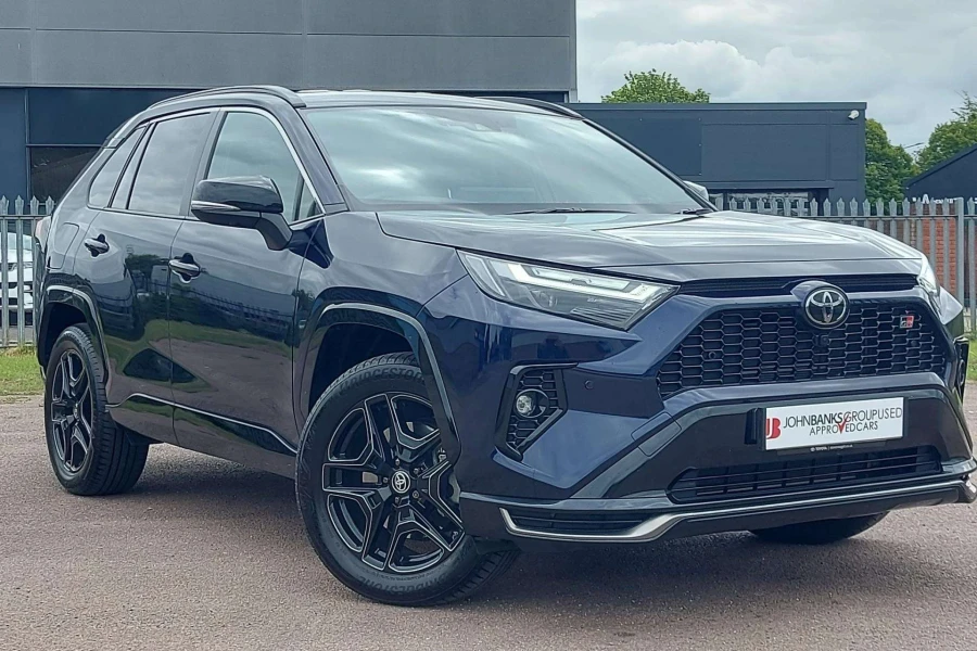 Vehicle Image - 2