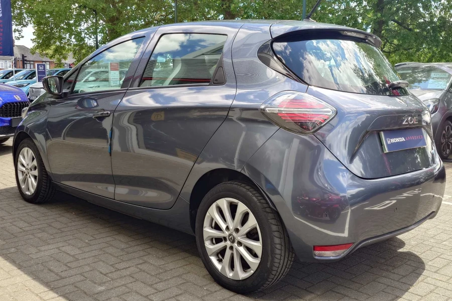 Vehicle Image - 2