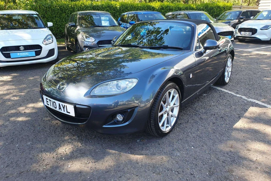 Vehicle Image - 2