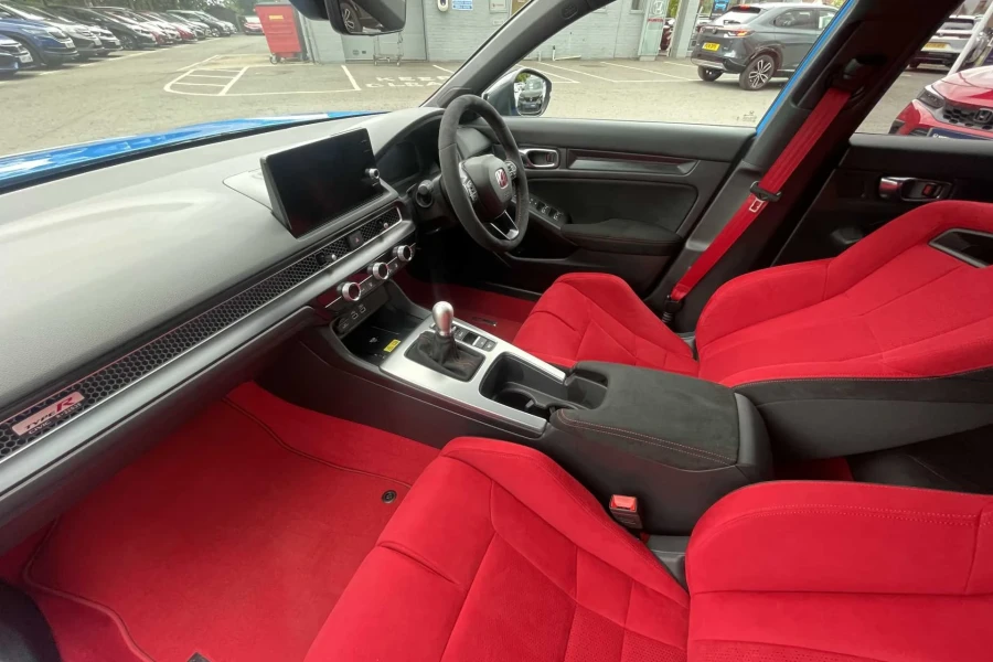 Vehicle Image - 1