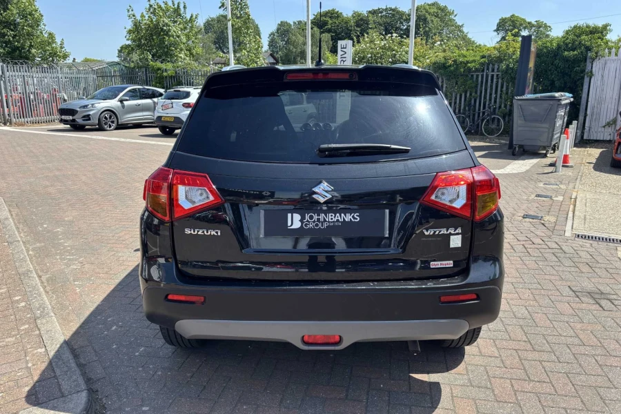 Vehicle Image - 2
