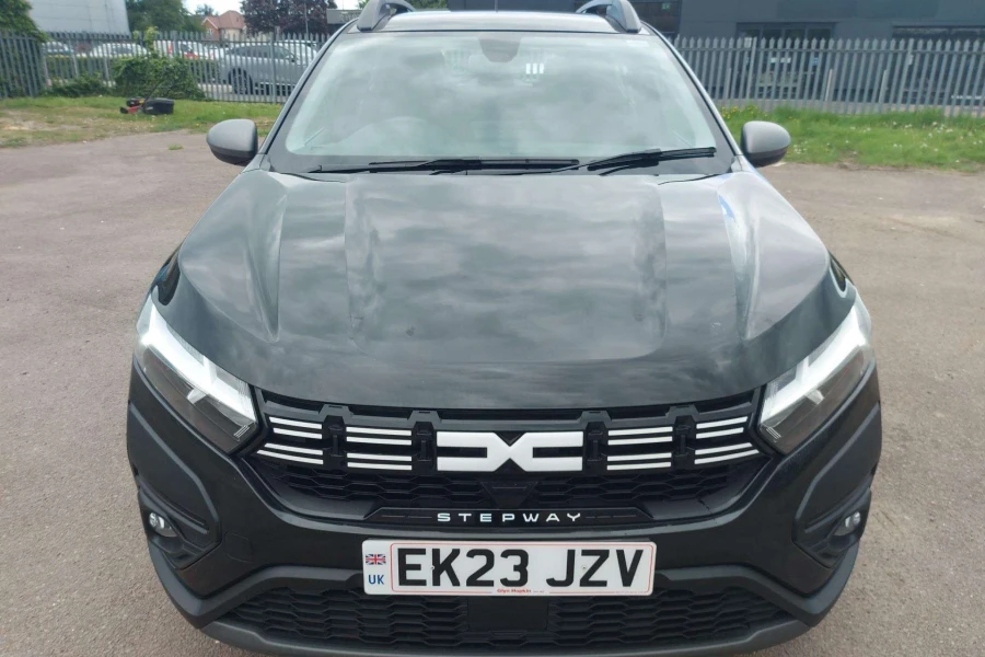 Vehicle Image - 1