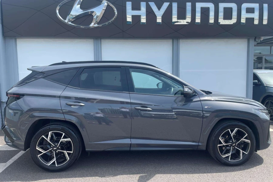 Vehicle Image - 1