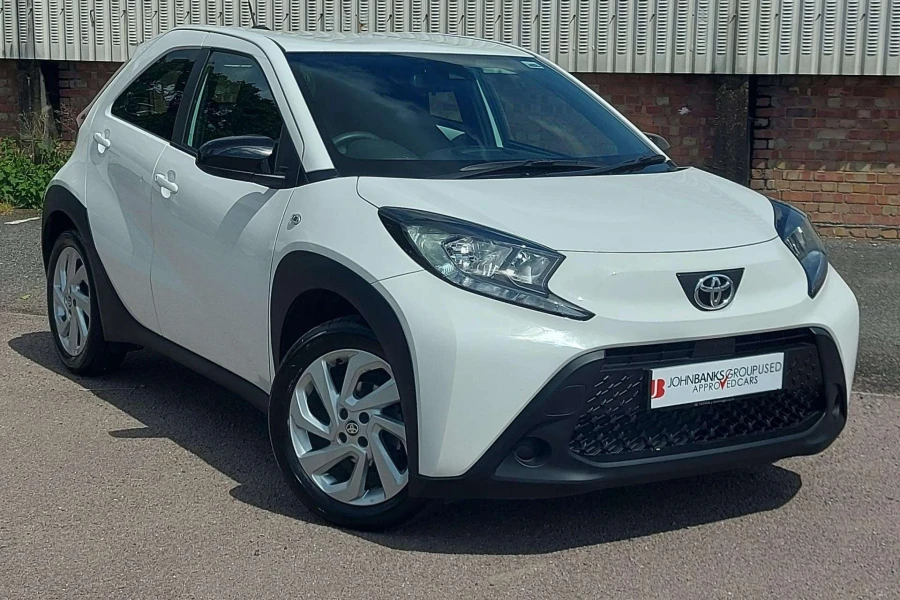 Vehicle Image - 3