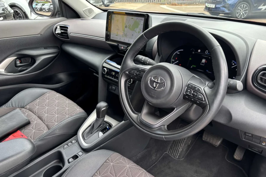 Vehicle Image - 3