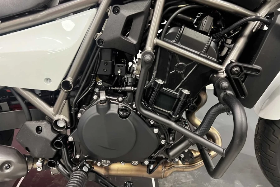 Vehicle Image - 2