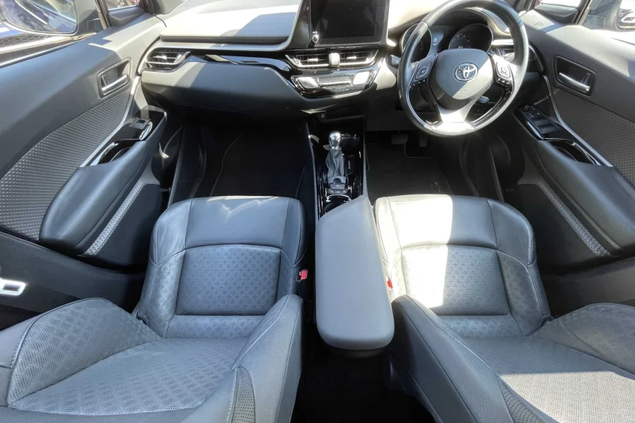 Vehicle Image - 3