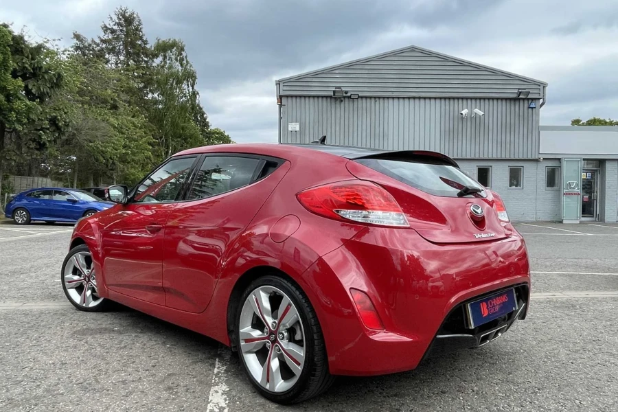 Vehicle Image - 2