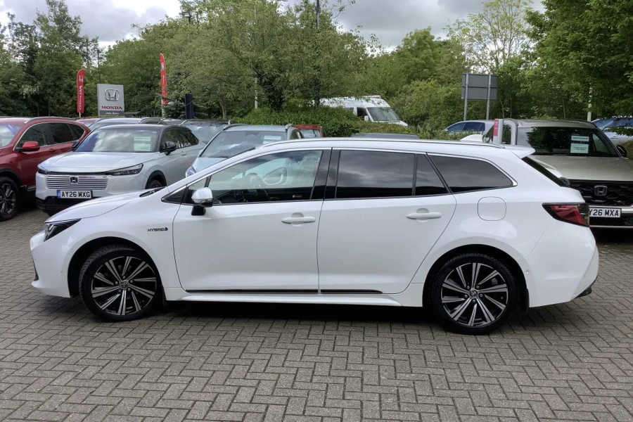 Vehicle Image - 3