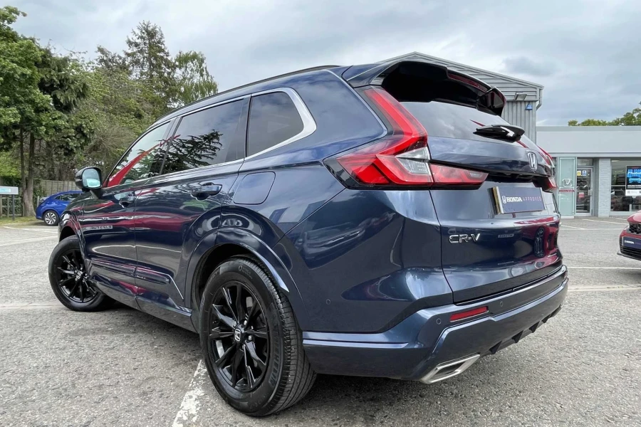Vehicle Image - 2