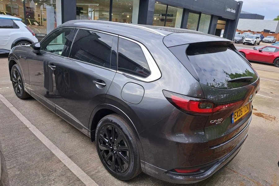 Vehicle Image - 3