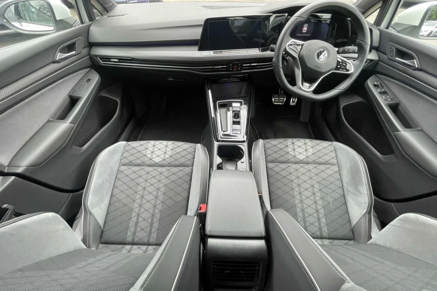 Vehicle Image - 3
