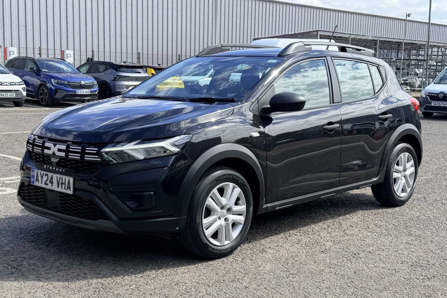 Vehicle Image - 1