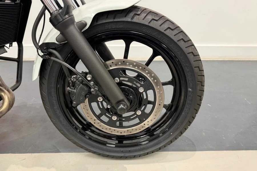 Vehicle Image - 3