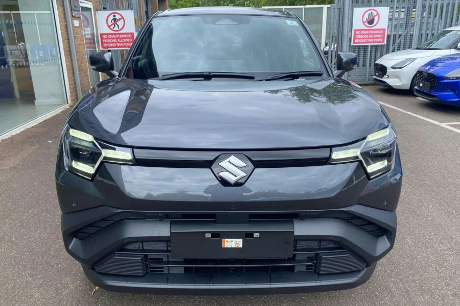 Vehicle Image - 3