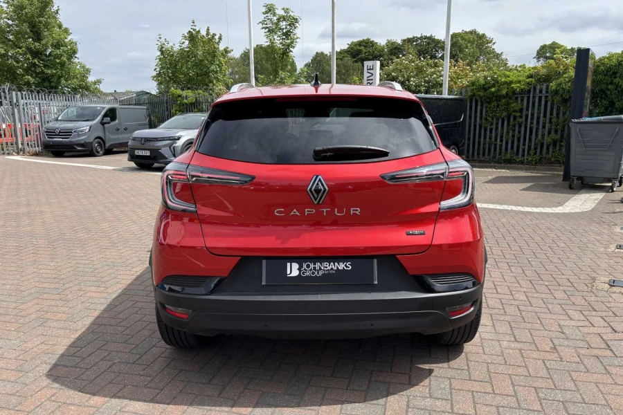 Vehicle Image - 2