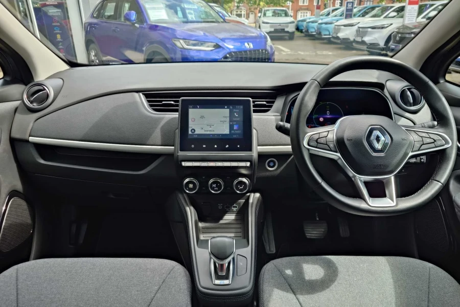 Vehicle Image - 3