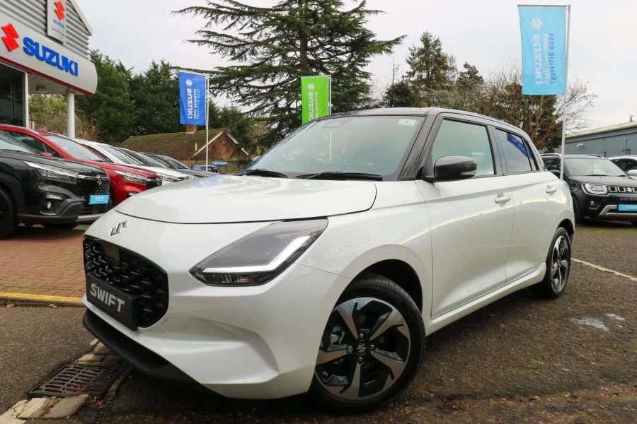 Vehicle Image - 2