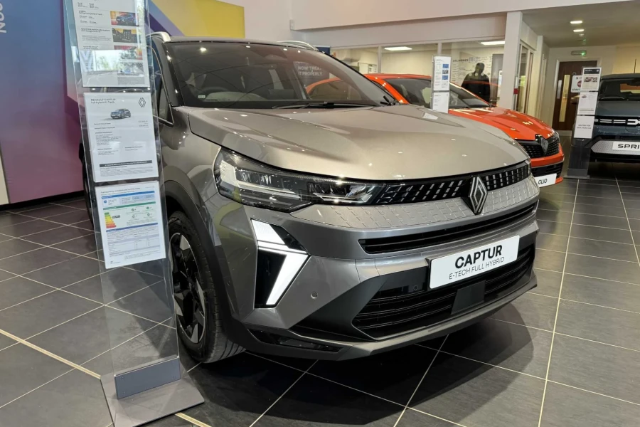 Vehicle Image - 1