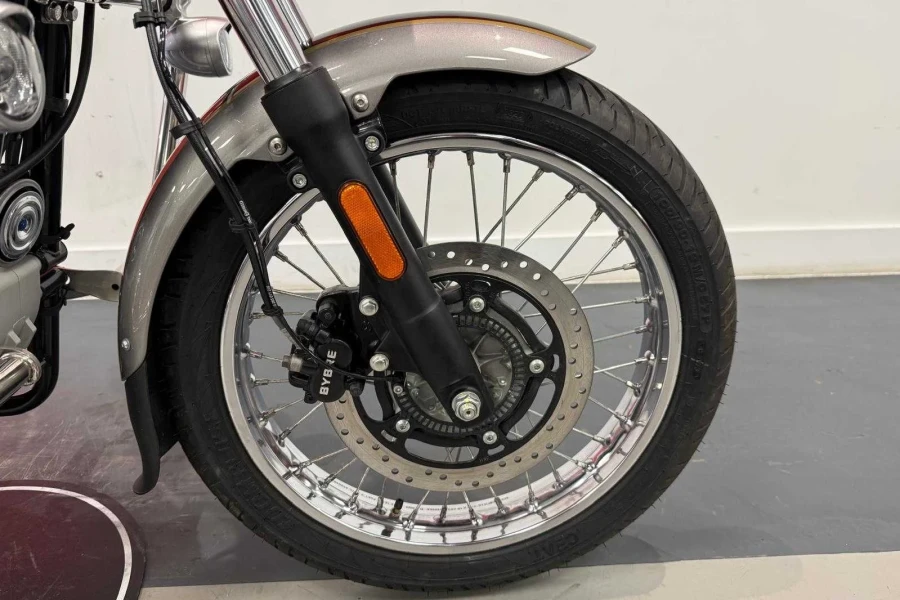 Vehicle Image - 3